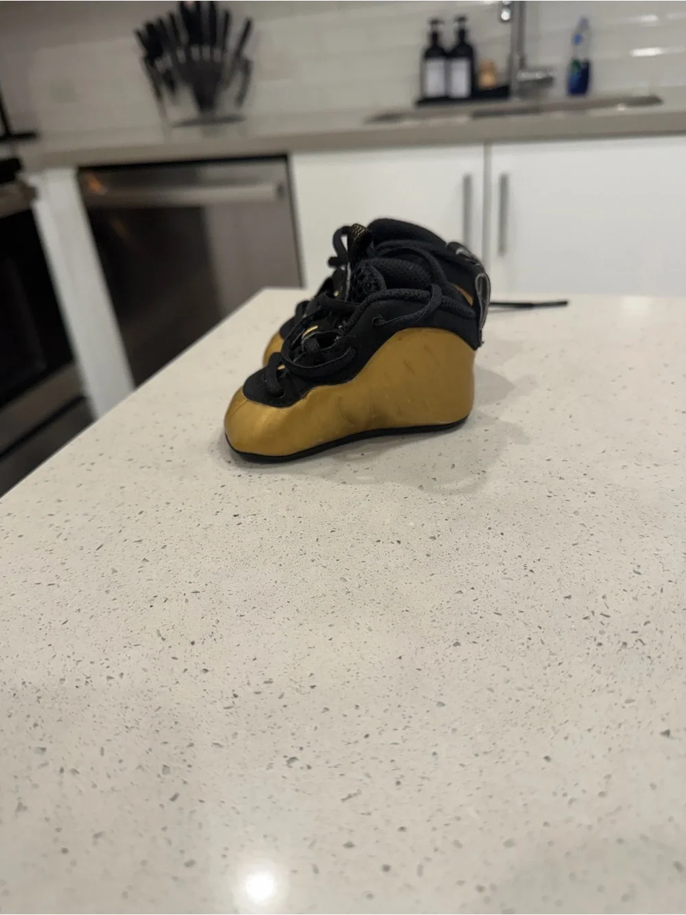 Nike Kids Metallic Gold and Black Foam Runner Sneakers